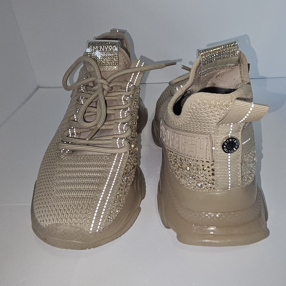 Steve Madden Sneakers